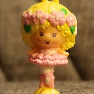 Hasbro vintage Charmkins figure: Lady Slipper Ballerina